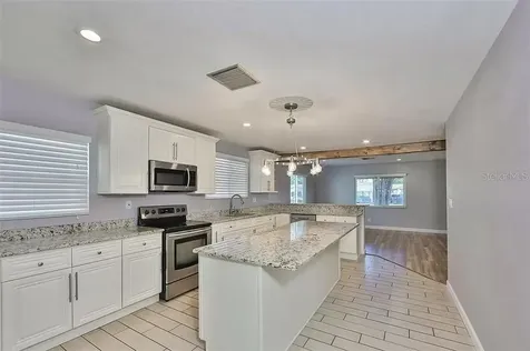 3219 W Leroy Street Tampa FL 33607