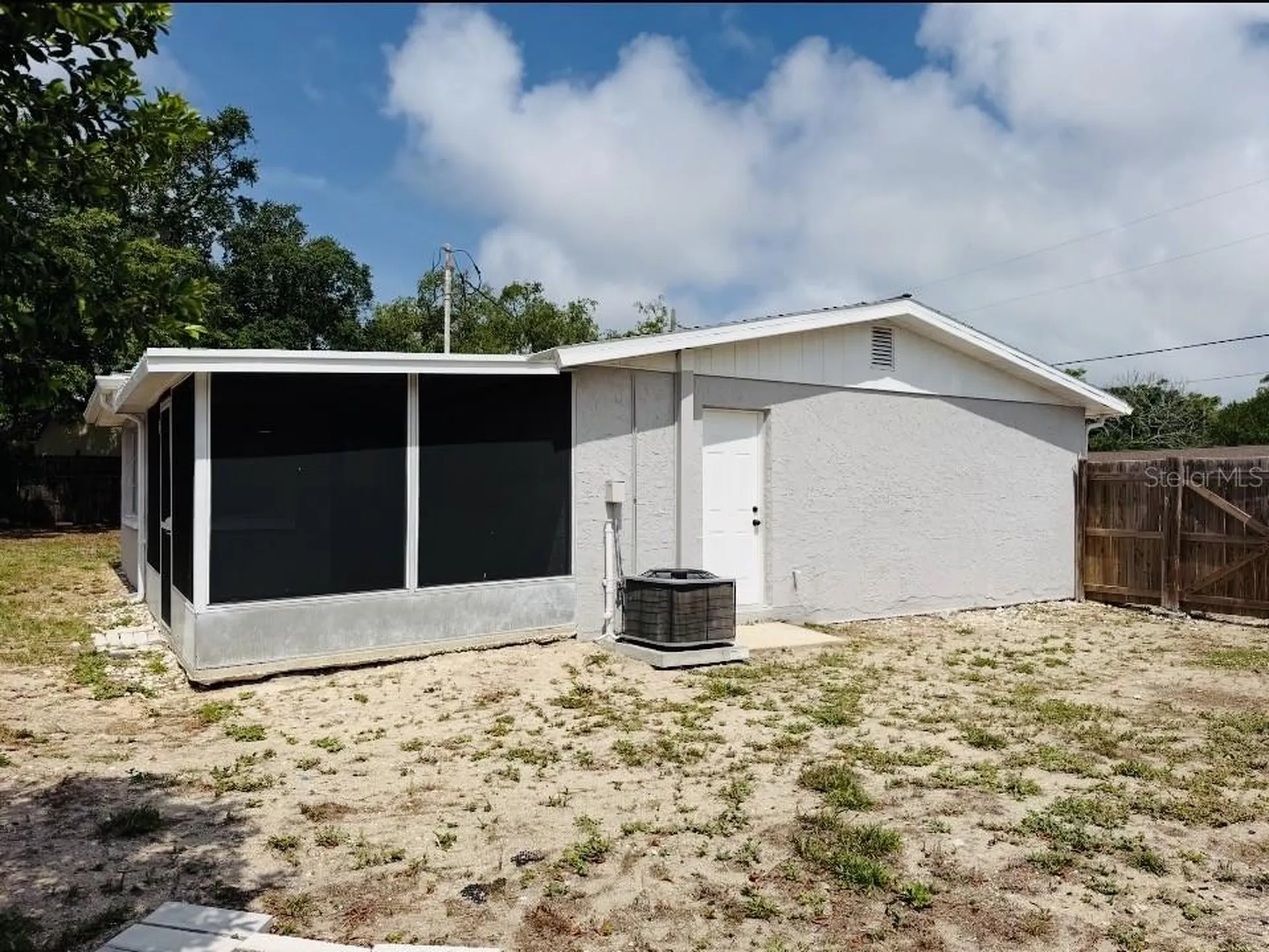 7412 University Drive Hudson FL 34667