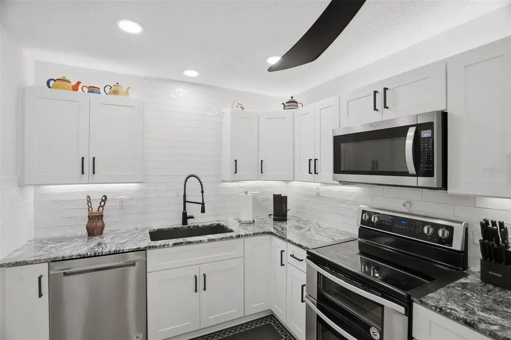 1127 King Arthur Court Dunedin FL 34698