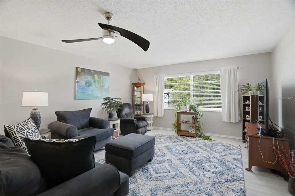 1127 King Arthur Court Dunedin FL 34698