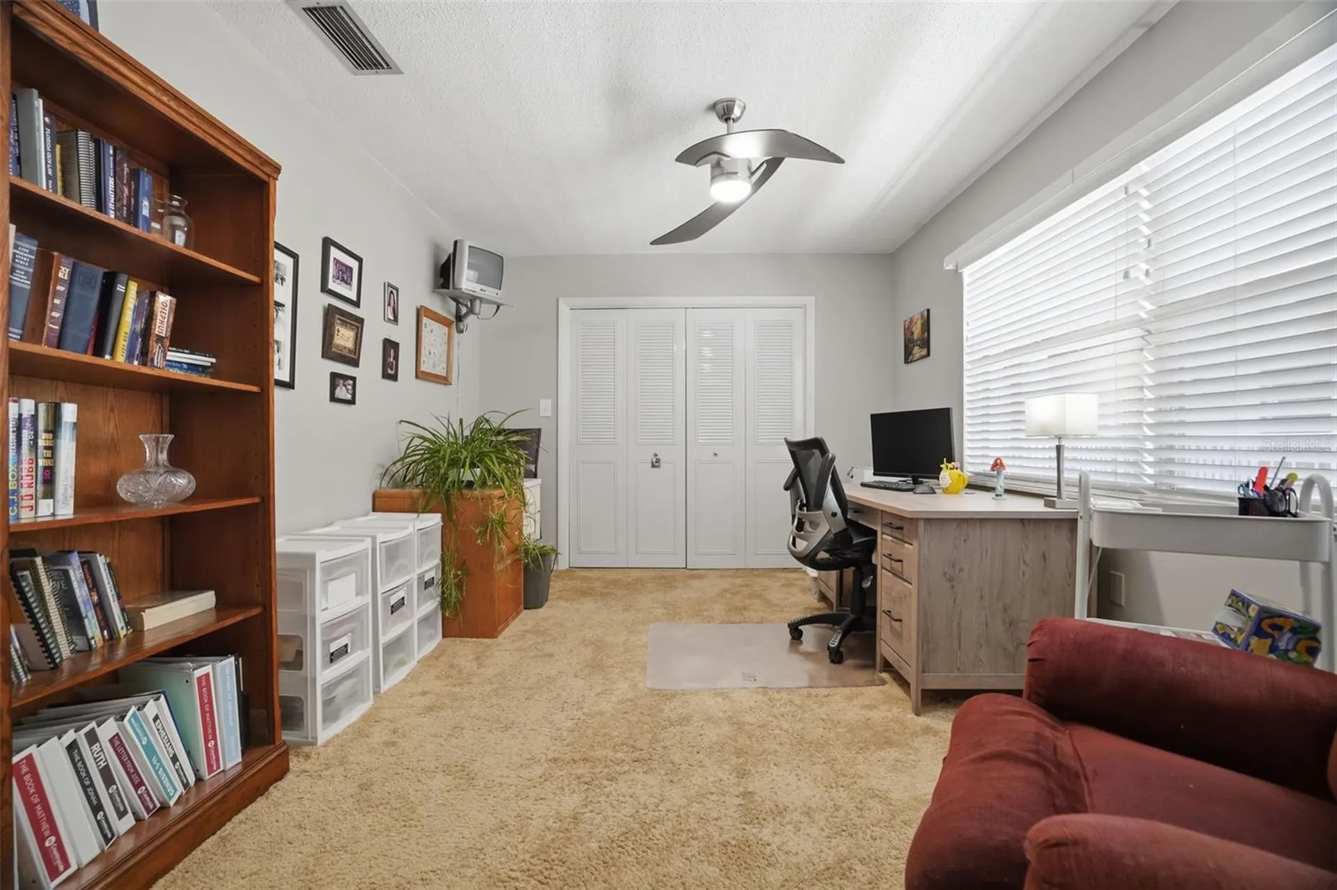1127 King Arthur Court Dunedin FL 34698