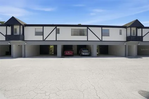 1127 King Arthur Court Dunedin FL 34698