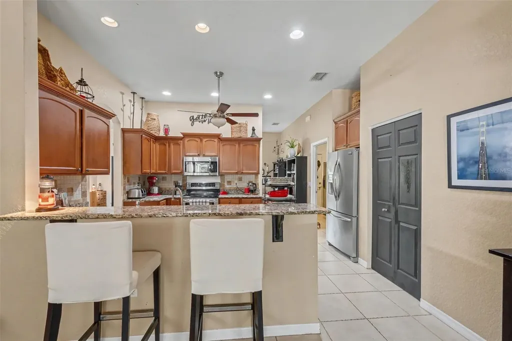 12040 Centralia Road Weeki Wachee FL 34614
