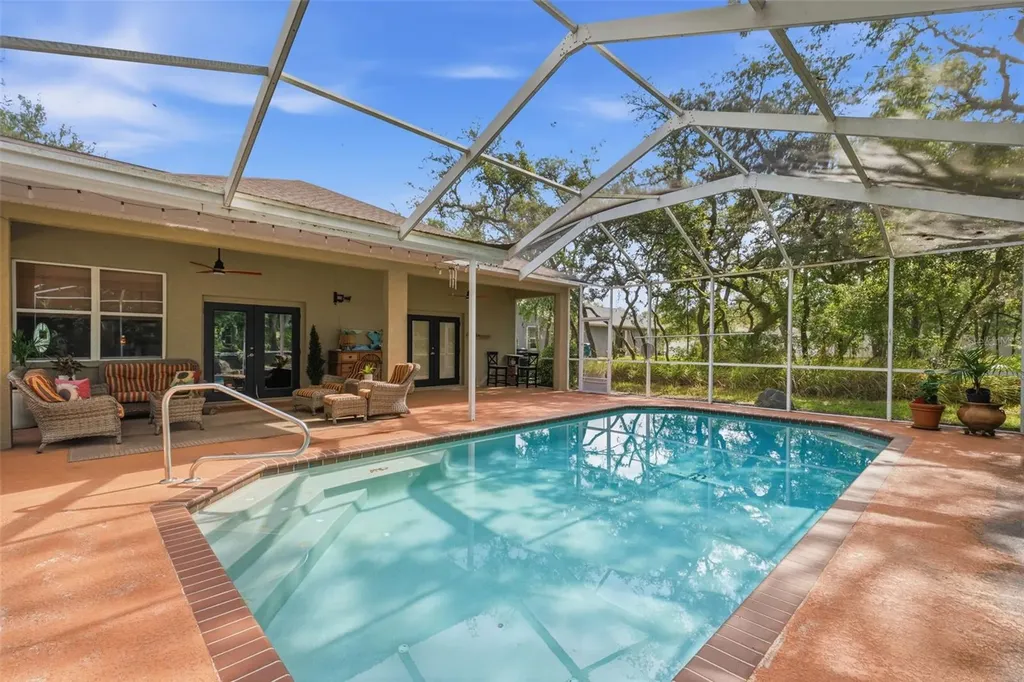 12040 Centralia Road Weeki Wachee FL 34614