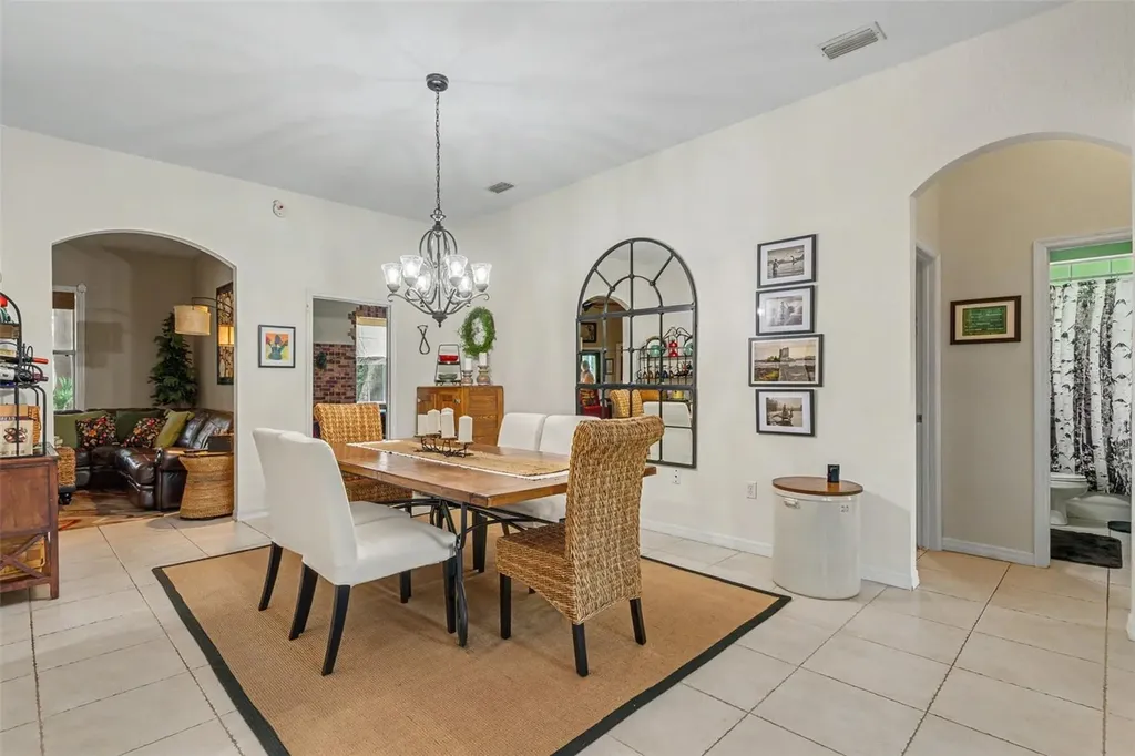 12040 Centralia Road Weeki Wachee FL 34614