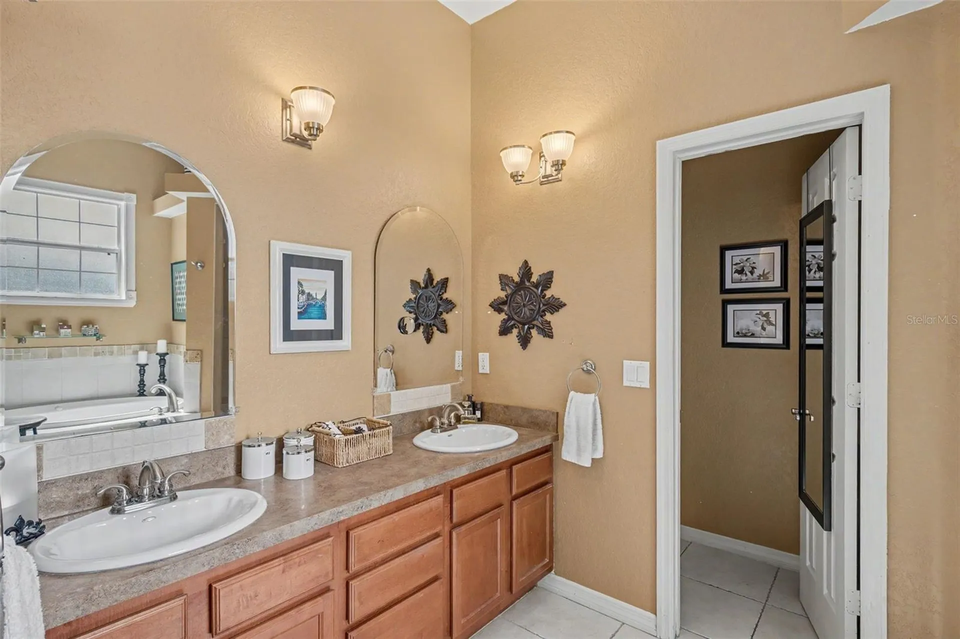 12040 Centralia Road Weeki Wachee FL 34614