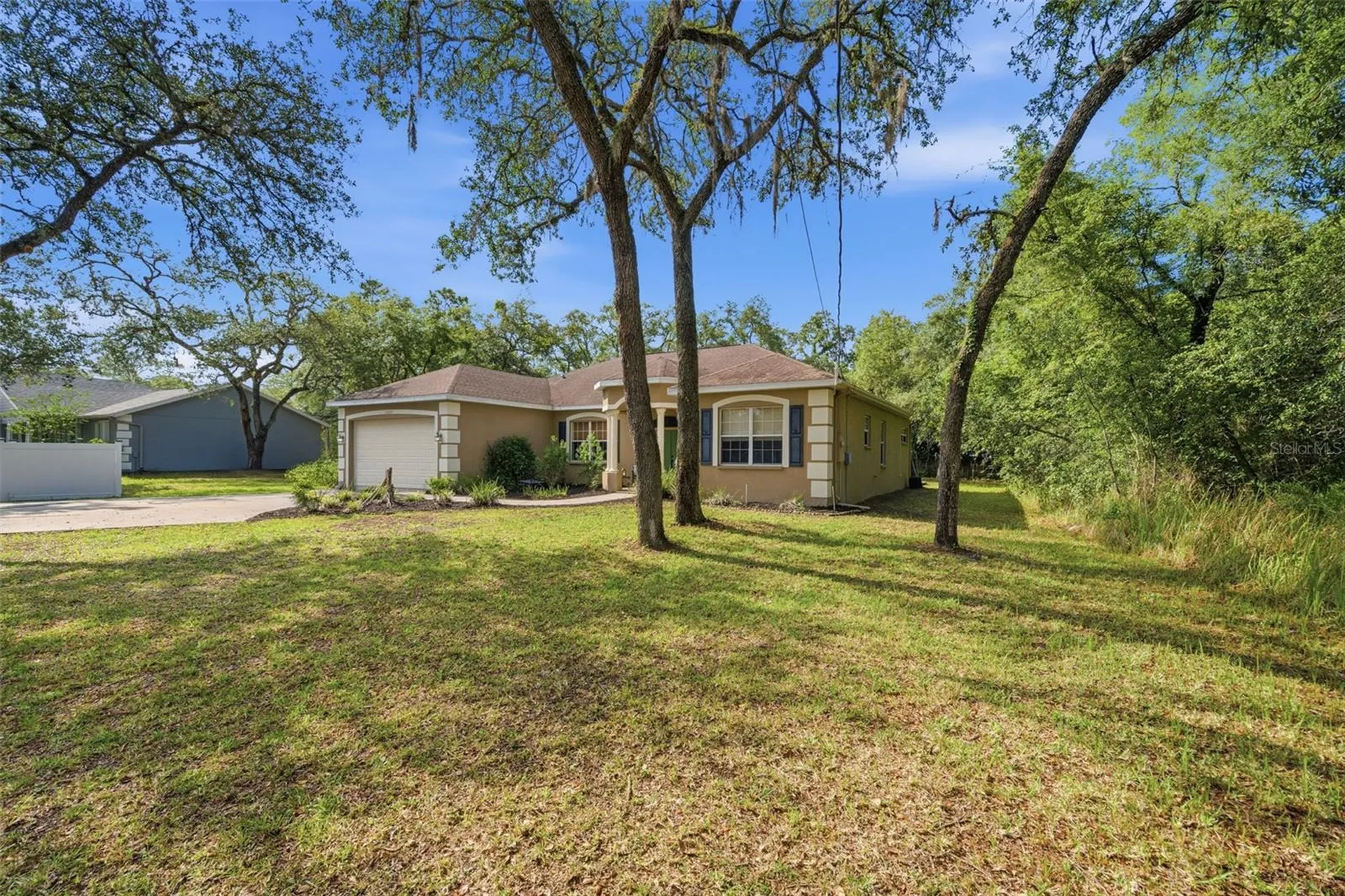 12040 Centralia Road Weeki Wachee FL 34614