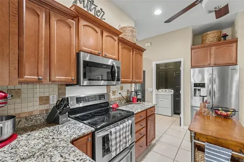 12040 Centralia Road Weeki Wachee FL 34614