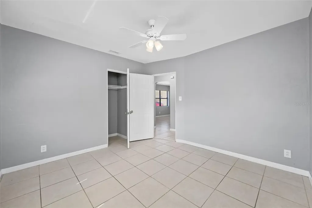 3246 20th Avenue S St Petersburg FL 33712