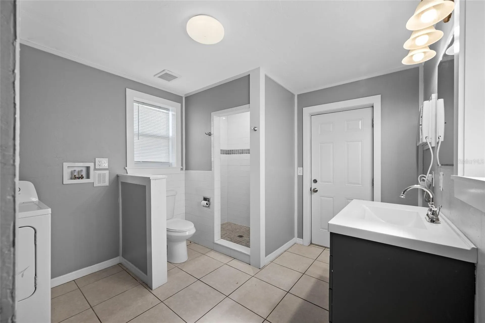 3246 20th Avenue S St Petersburg FL 33712