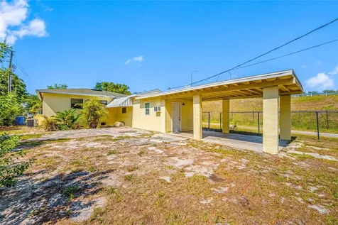 3246 20th Avenue S St Petersburg FL 33712