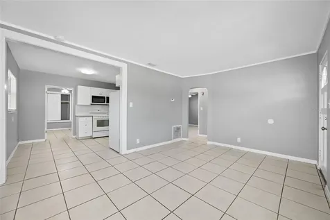 3246 20th Avenue S St Petersburg FL 33712