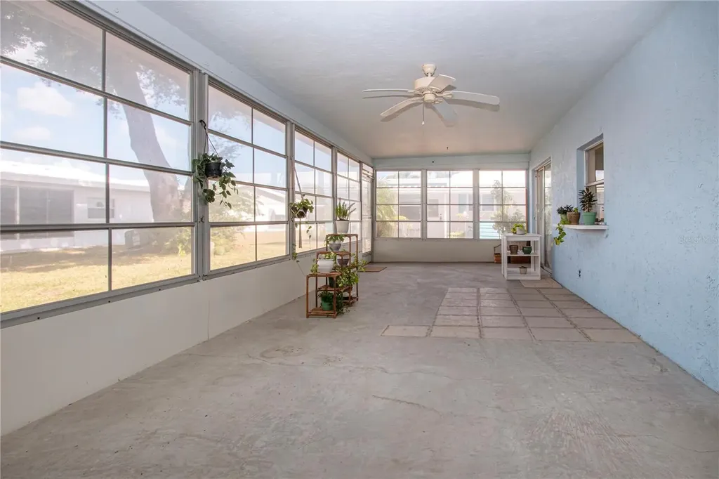 1008 Orchid Lane Bradenton FL 34208