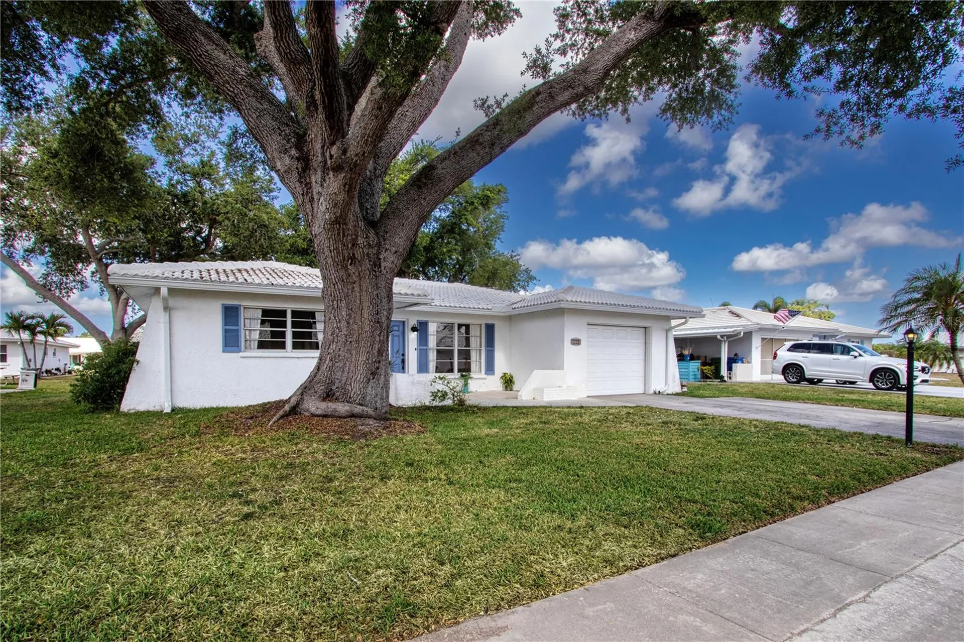 1008 Orchid Lane Bradenton FL 34208