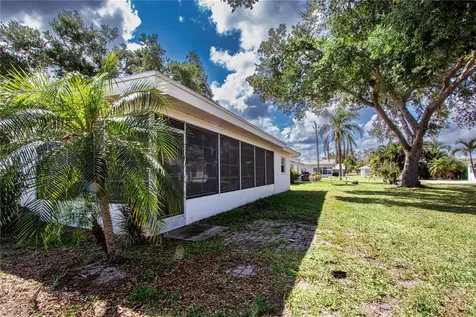 1008 Orchid Lane Bradenton FL 34208
