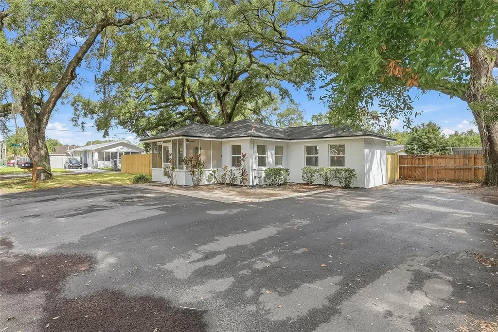 914 E Crawford Street Tampa FL 33604
