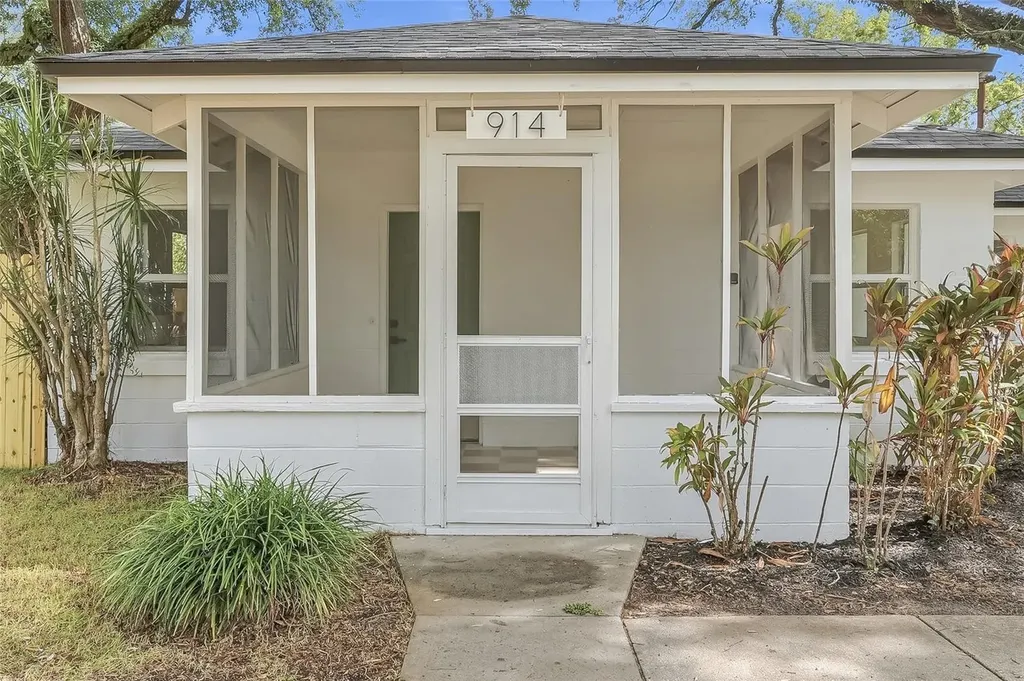 914 E Crawford Street Tampa FL 33604
