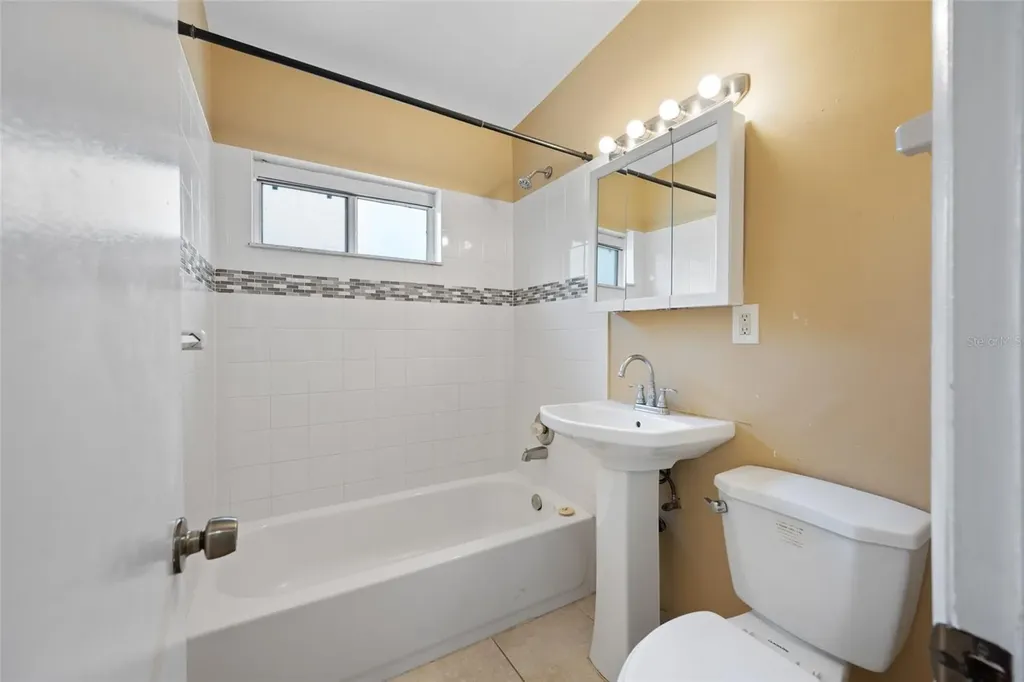 289 43rd Terrace SE St Petersburg FL 33705