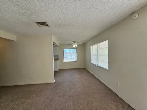 209 NW Jefferson Circle N St Petersburg FL 33702