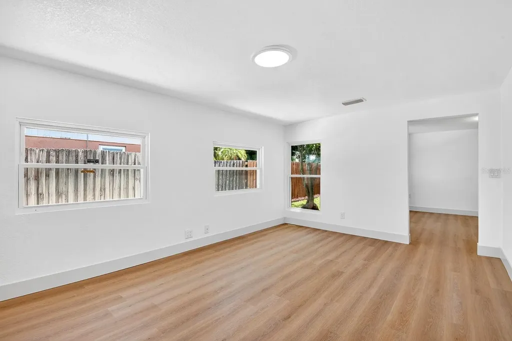 6306 37th Avenue W Bradenton FL 34209
