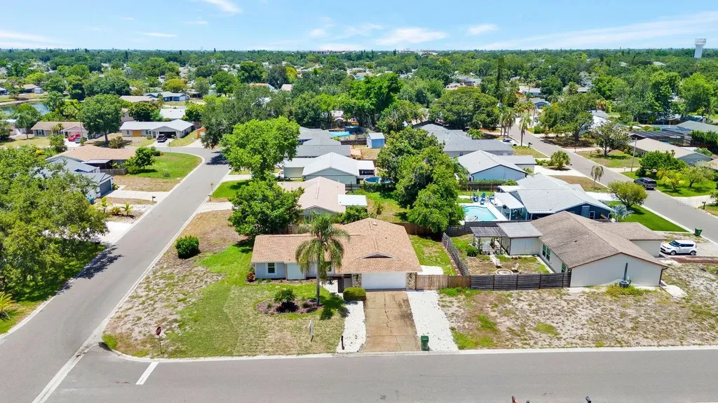 6306 37th Avenue W Bradenton FL 34209