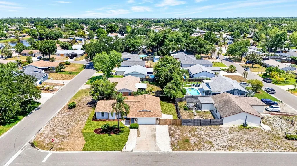 6306 37th Avenue W Bradenton FL 34209