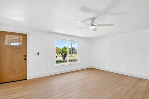 6306 37th Avenue W Bradenton FL 34209