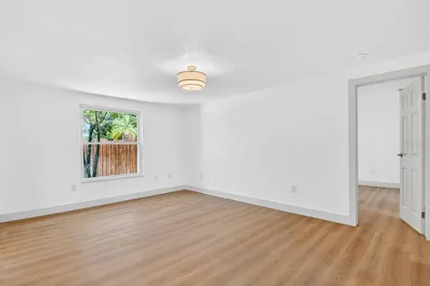 6306 37th Avenue W Bradenton FL 34209