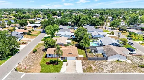 6306 37th Avenue W Bradenton FL 34209