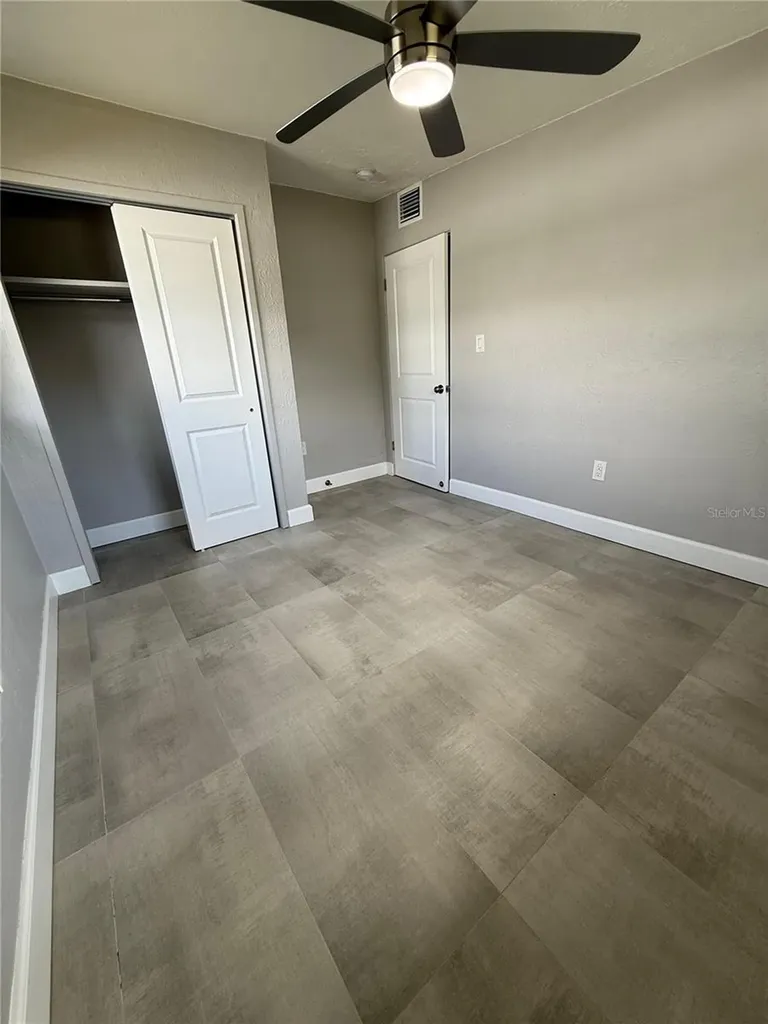 5212 Old Cheney Highway Orlando FL 32807