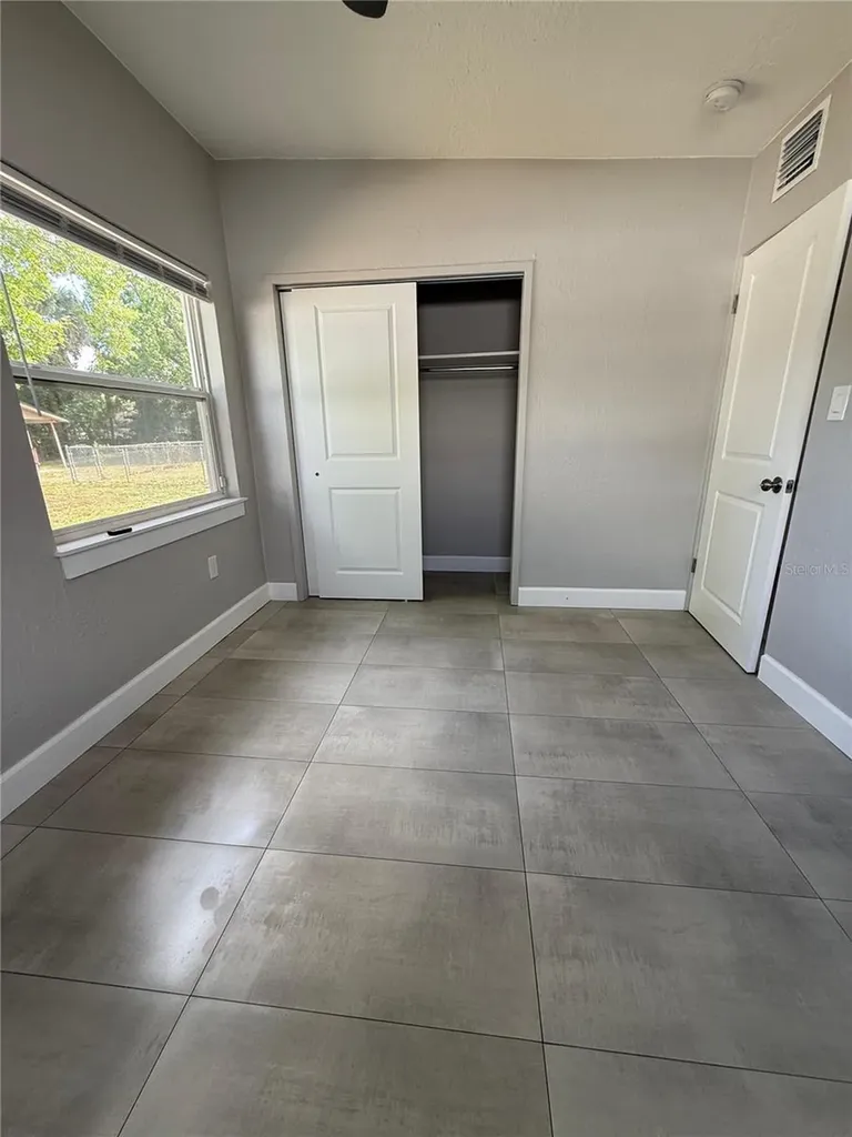 5212 Old Cheney Highway Orlando FL 32807