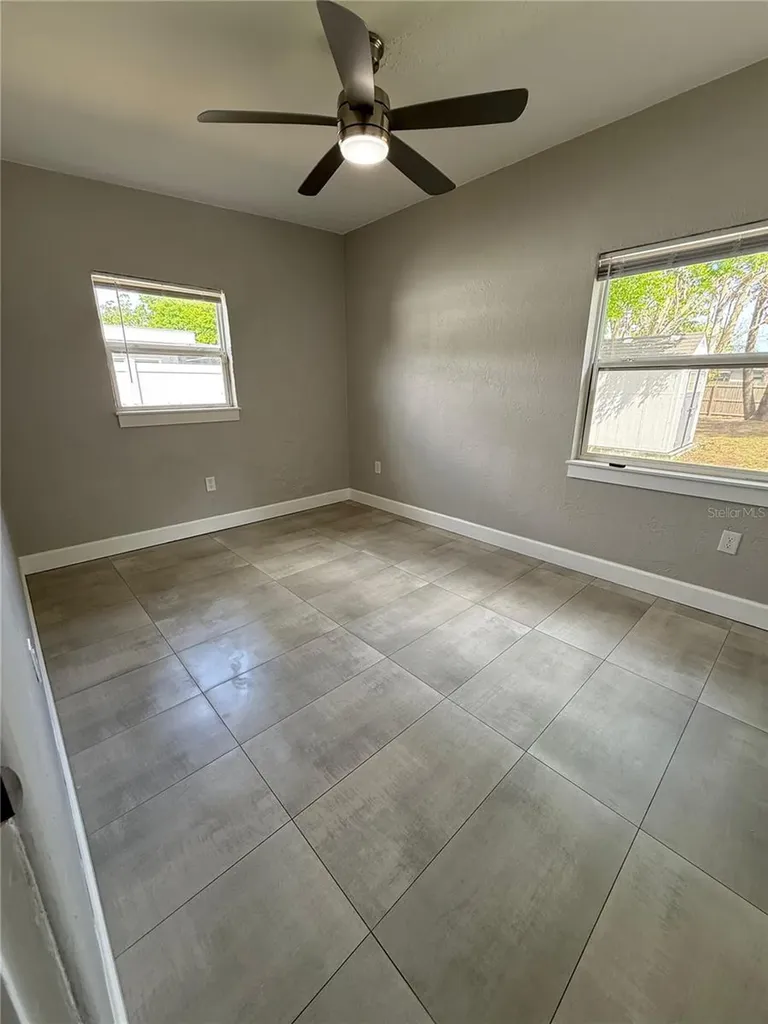 5212 Old Cheney Highway Orlando FL 32807