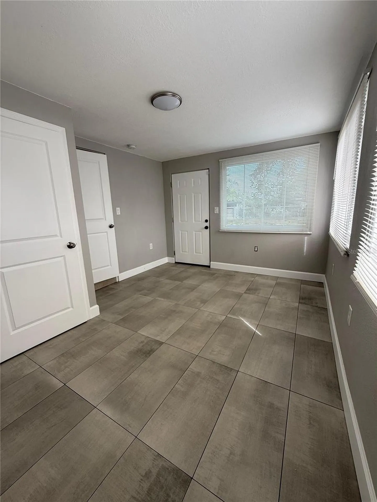 5212 Old Cheney Highway Orlando FL 32807