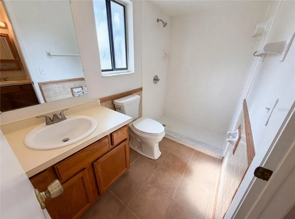 2631 Alabaster Avenue Orlando FL 32833