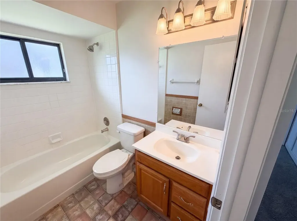 2631 Alabaster Avenue Orlando FL 32833