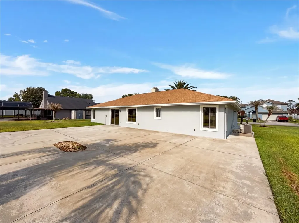 2631 Alabaster Avenue Orlando FL 32833