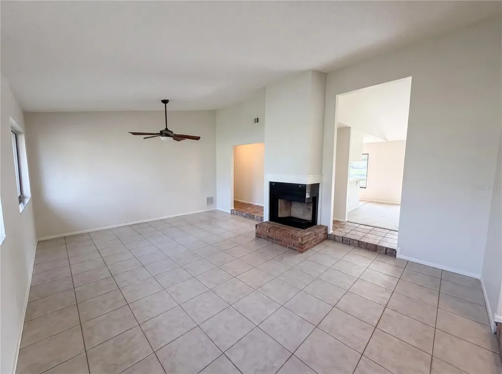 2631 Alabaster Avenue Orlando FL 32833