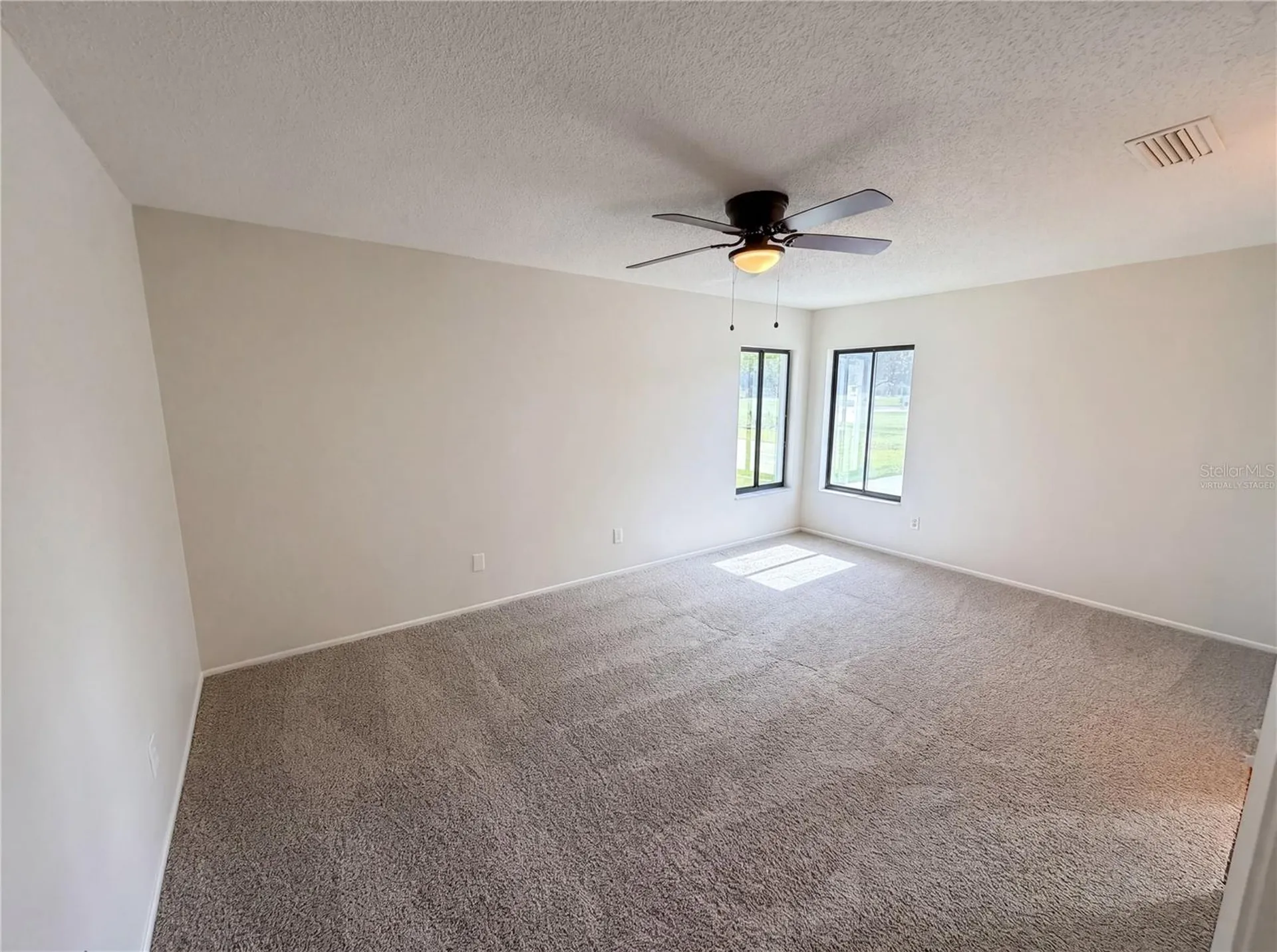 2631 Alabaster Avenue Orlando FL 32833
