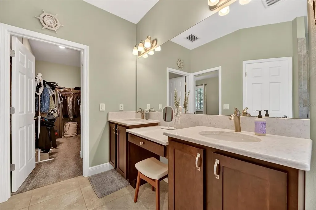 13008 Shadow Run Boulevard Riverview FL 33569