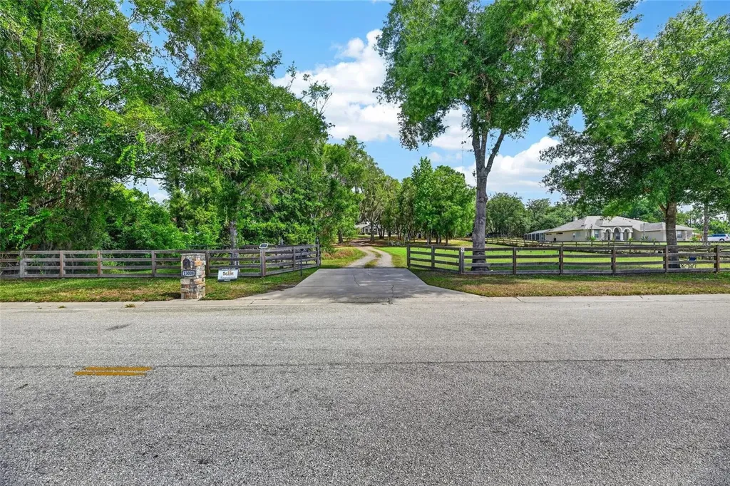 13008 Shadow Run Boulevard Riverview FL 33569
