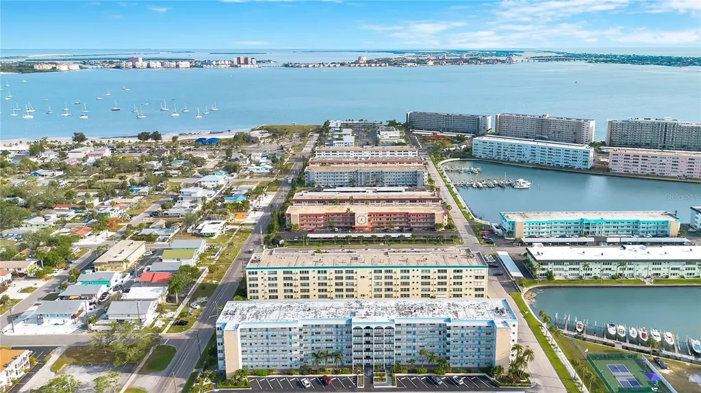 2960 59th Street S Gulfport FL 33707