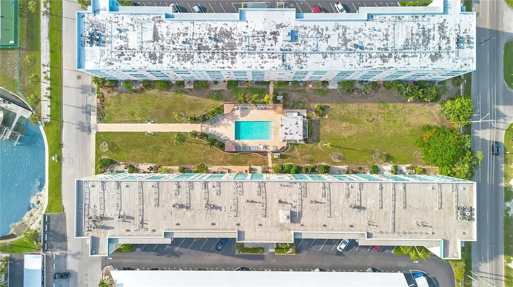 2960 59th Street S Gulfport FL 33707
