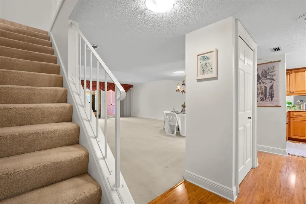 30 Ingrid Place Oldsmar FL 34677