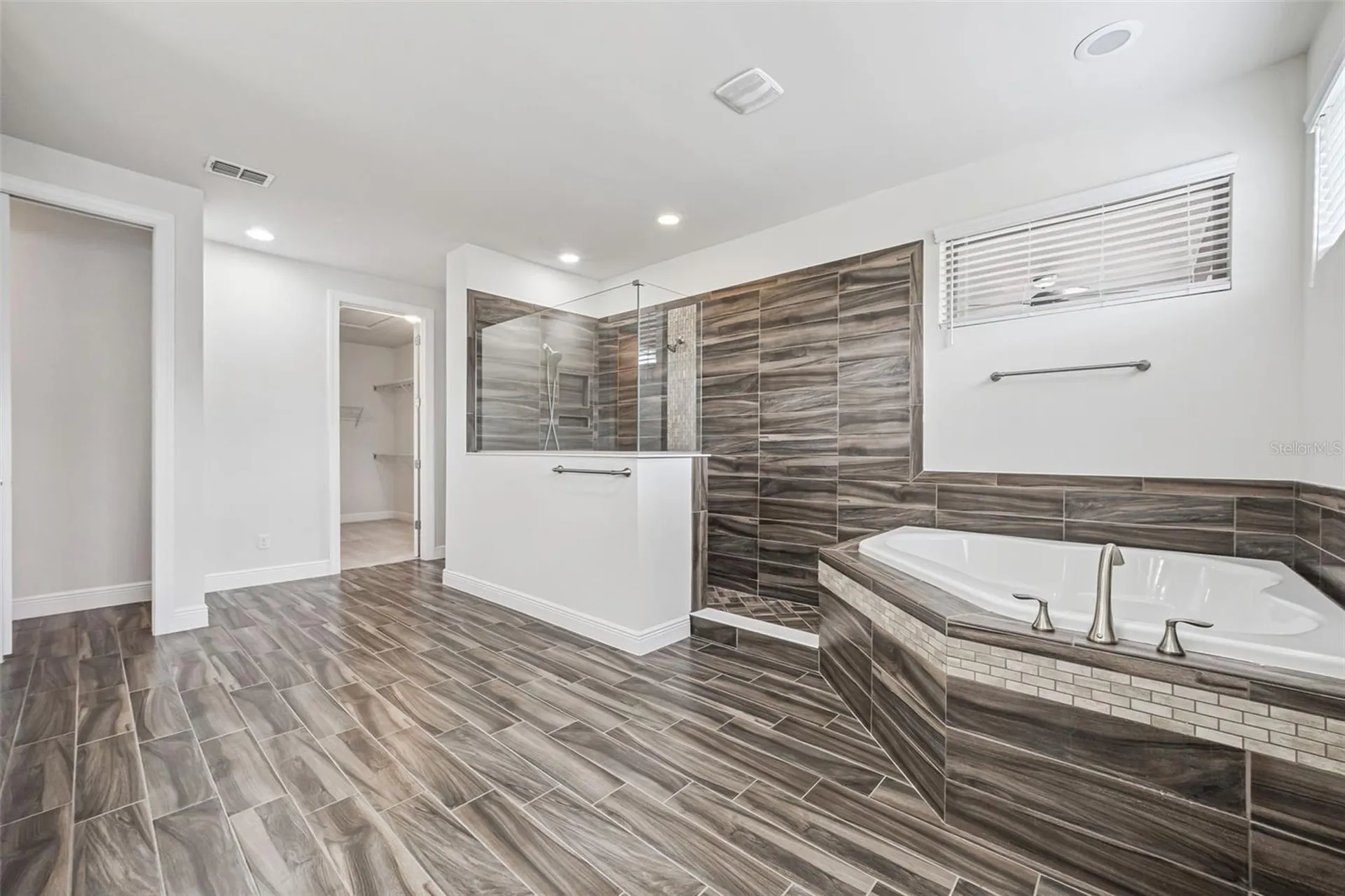 10819 Savona Way Orlando FL 32827