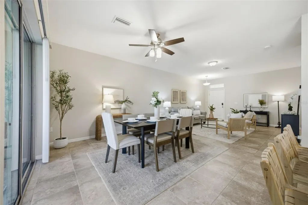 5249 5th Way N St Petersburg FL 33703