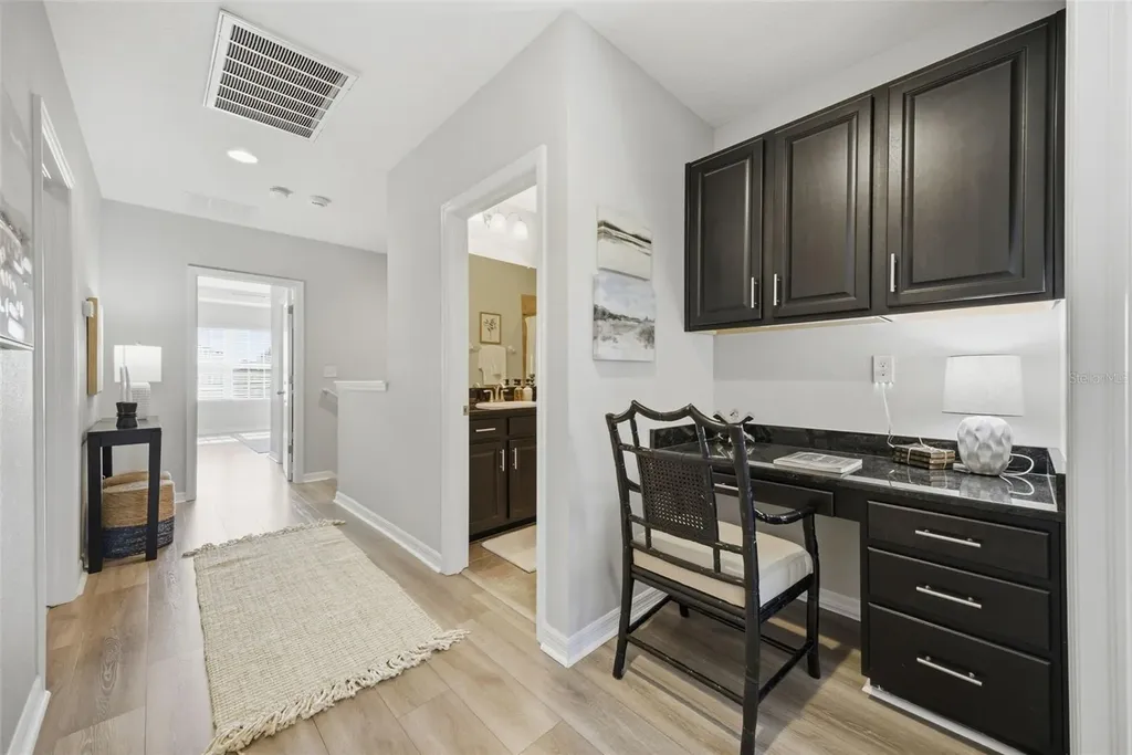 5249 5th Way N St Petersburg FL 33703