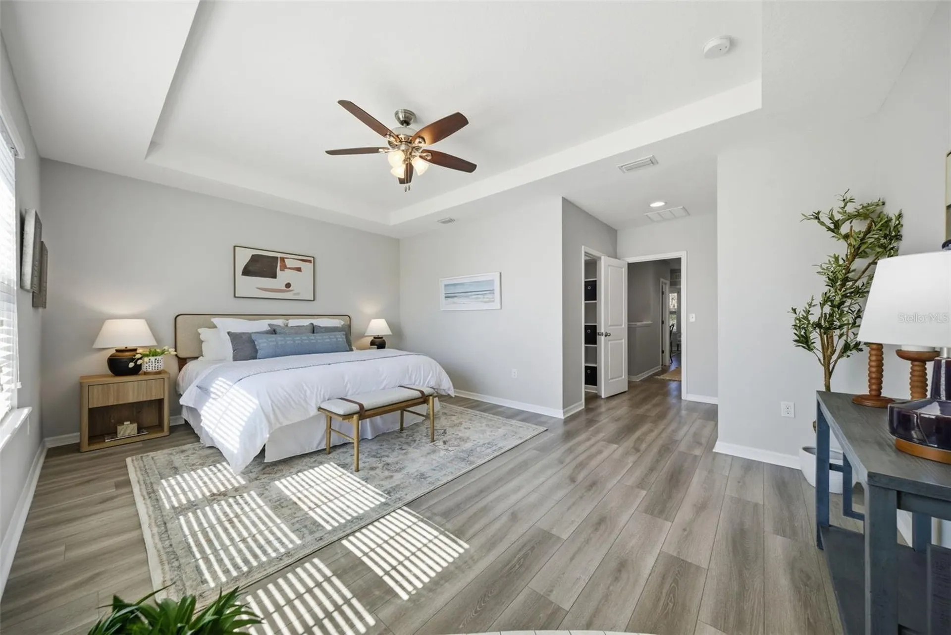 5249 5th Way N St Petersburg FL 33703