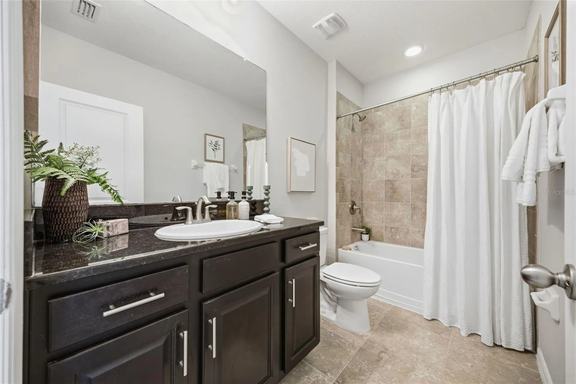 5249 5th Way N St Petersburg FL 33703