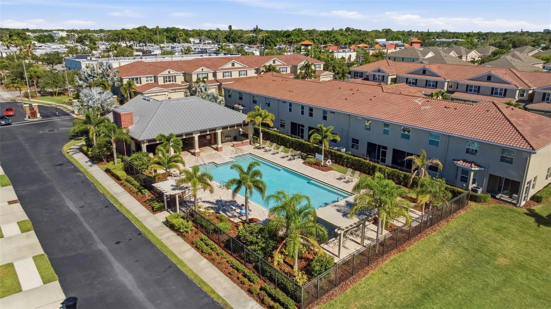 5249 5th Way N St Petersburg FL 33703