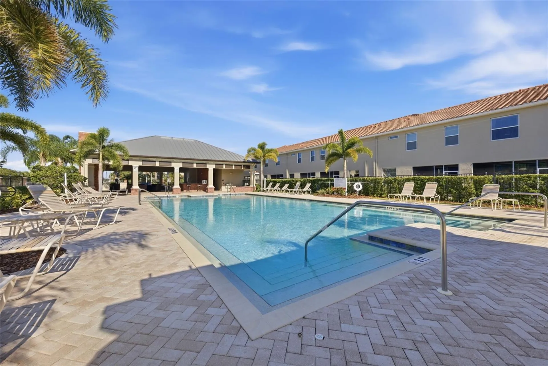 5249 5th Way N St Petersburg FL 33703